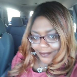 Meet your Posher, Linequa